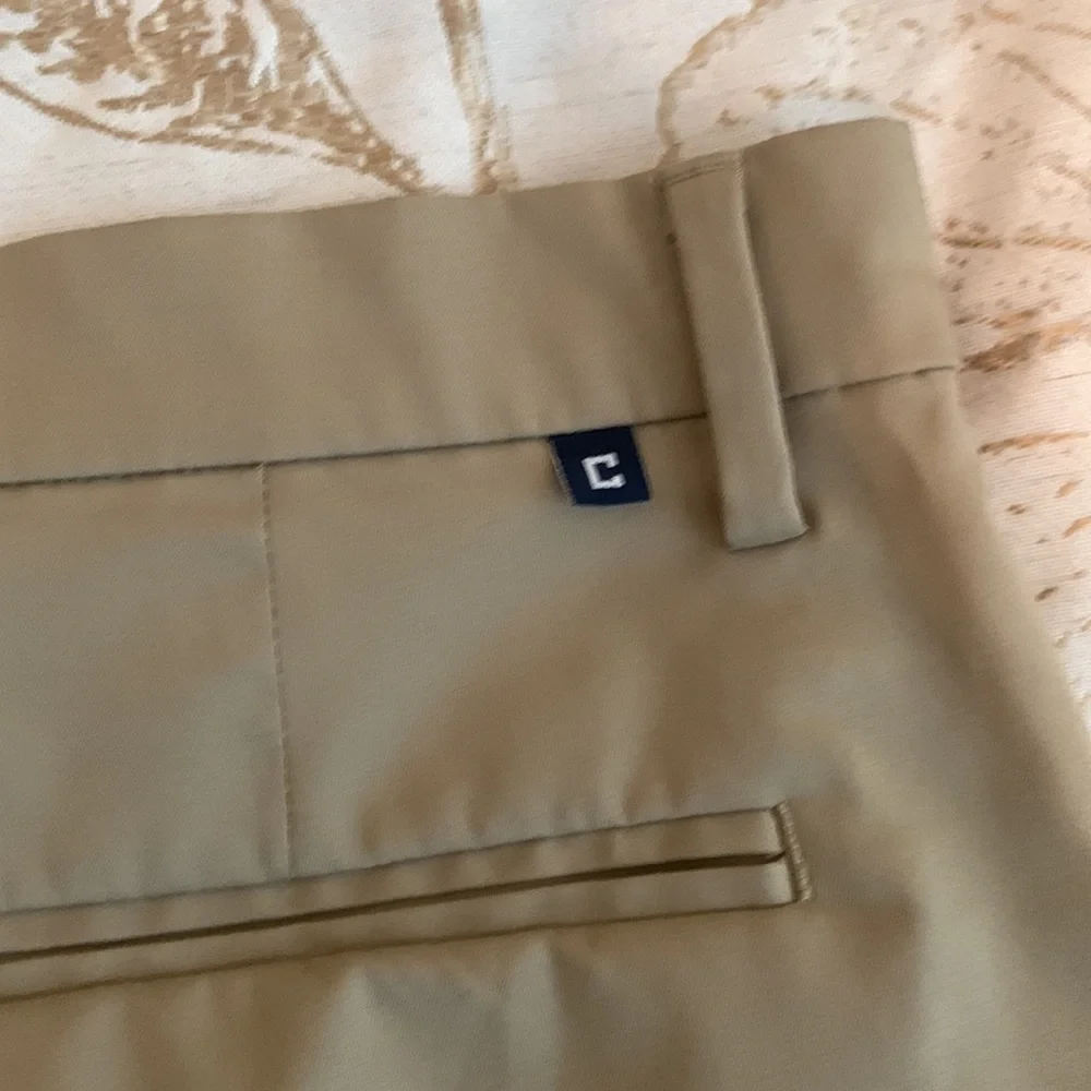 Chaps Men's Microfiber Khaki Shorts Size 34 9